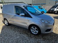 FORD TRANSIT COURIER