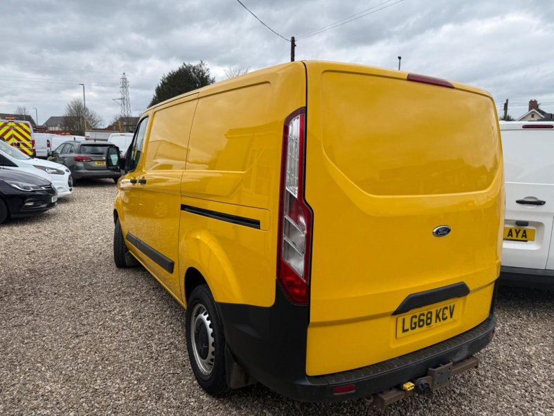 FORD TRANSIT CUSTOM