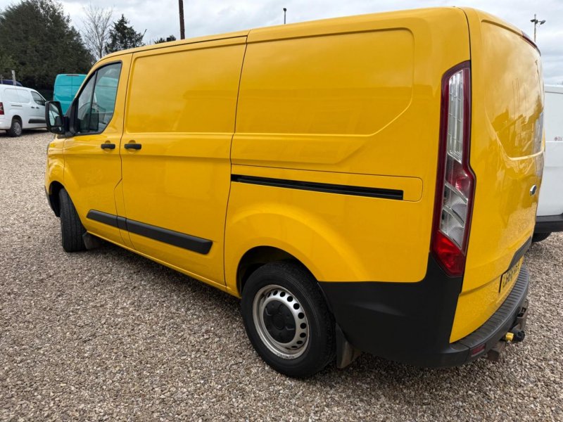 FORD TRANSIT CUSTOM