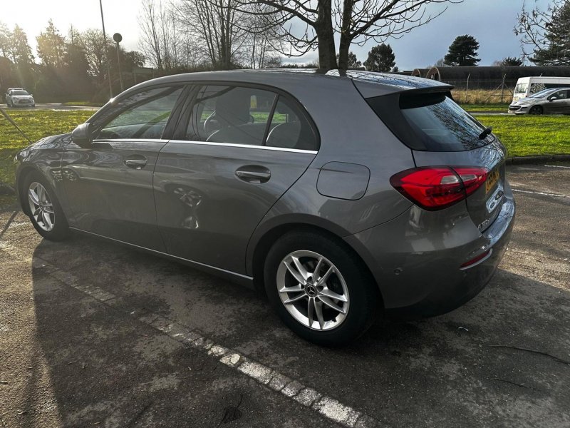 MERCEDES-BENZ A CLASS