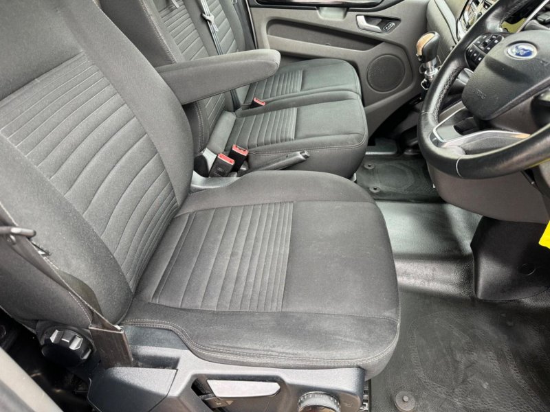 FORD TRANSIT CUSTOM