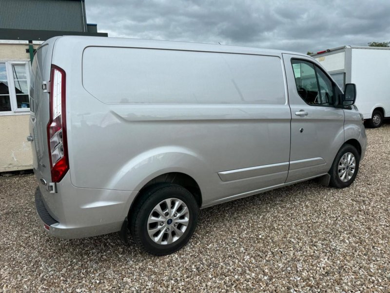 FORD TRANSIT CUSTOM