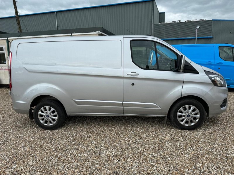 FORD TRANSIT CUSTOM