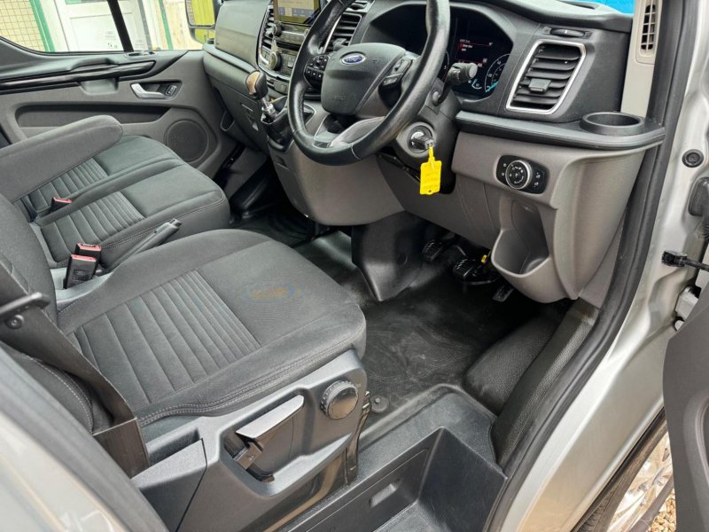 FORD TRANSIT CUSTOM