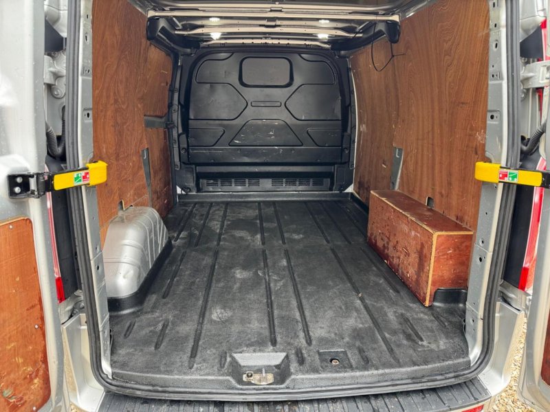 FORD TRANSIT CUSTOM