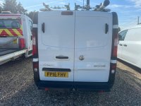 VAUXHALL VIVARO