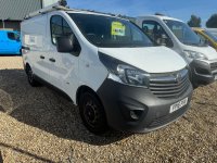 VAUXHALL VIVARO