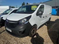VAUXHALL VIVARO