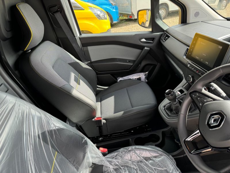 RENAULT KANGOO MAXI