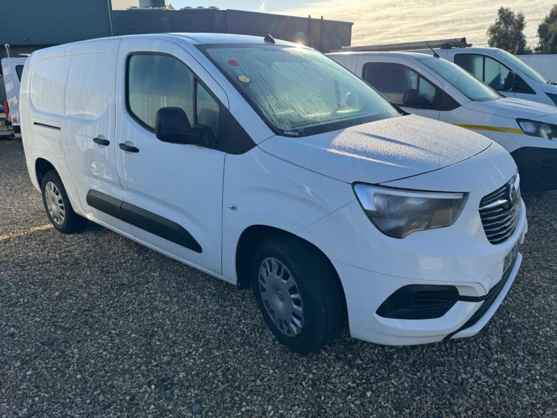 VAUXHALL COMBO