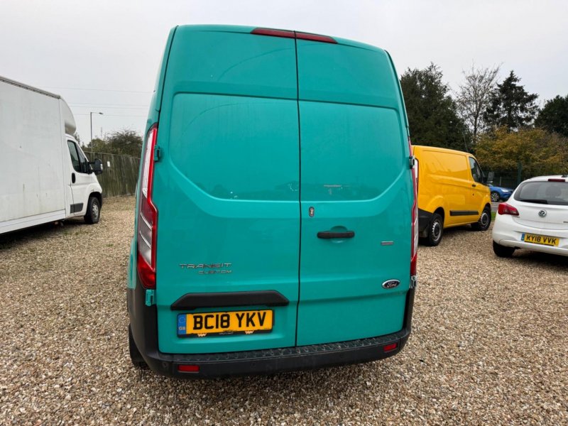 FORD TRANSIT CUSTOM