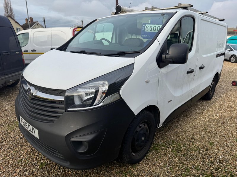 VAUXHALL VIVARO