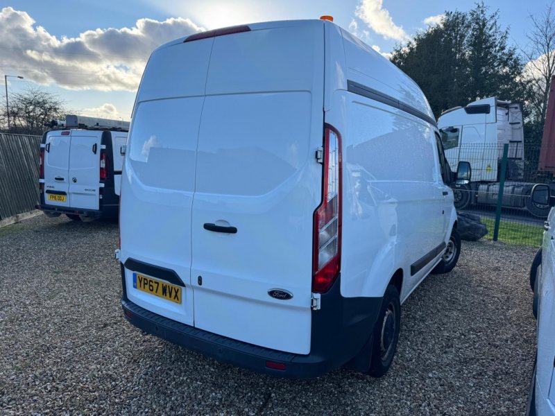 FORD TRANSIT CUSTOM