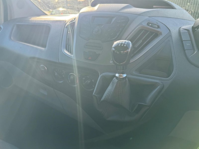 FORD TRANSIT CUSTOM