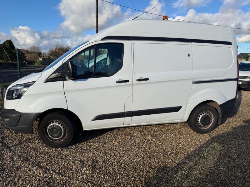 FORD TRANSIT CUSTOM