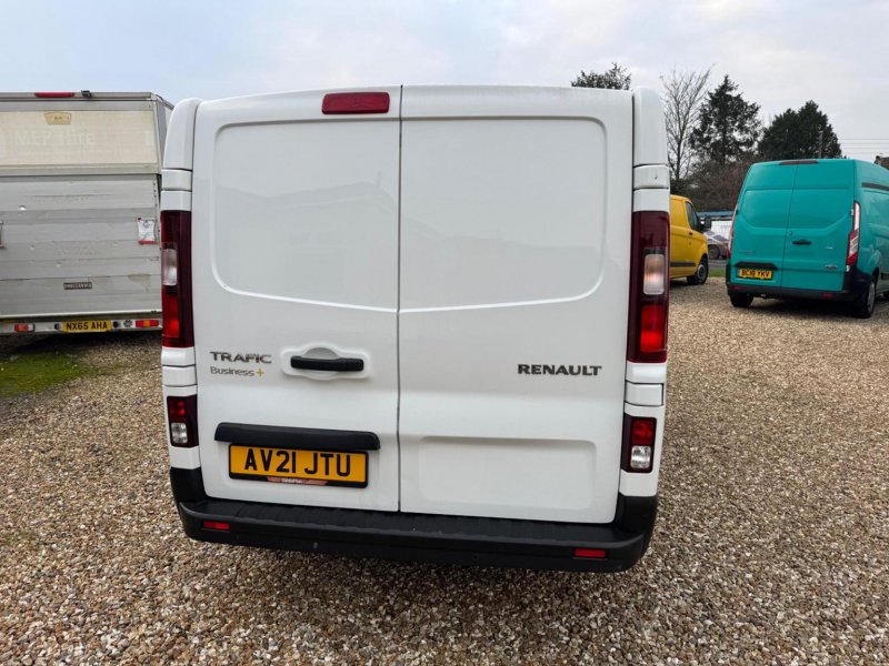 RENAULT TRAFIC