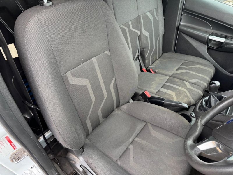 FORD TRANSIT CONNECT