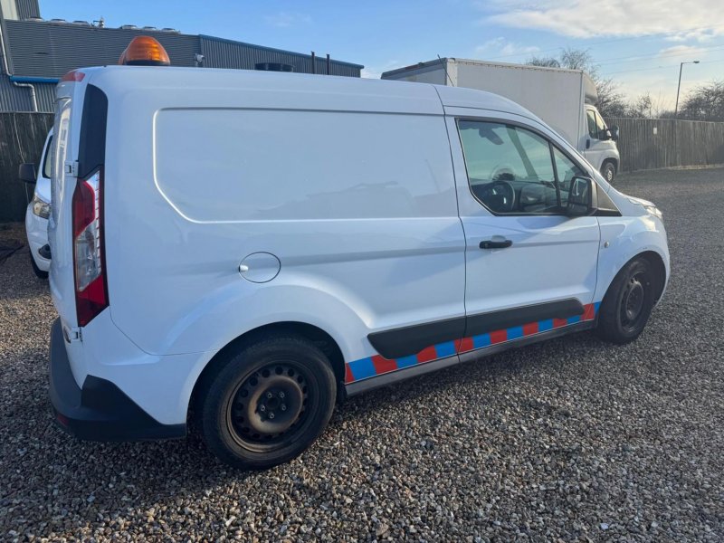 FORD TRANSIT CONNECT