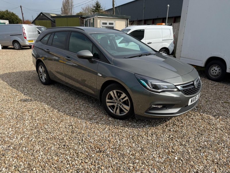 VAUXHALL ASTRA