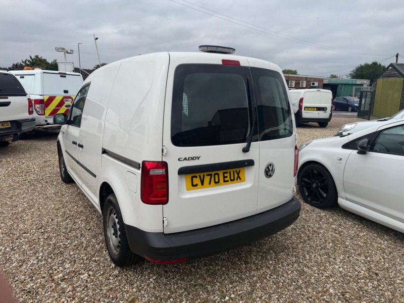 VOLKSWAGEN CADDY