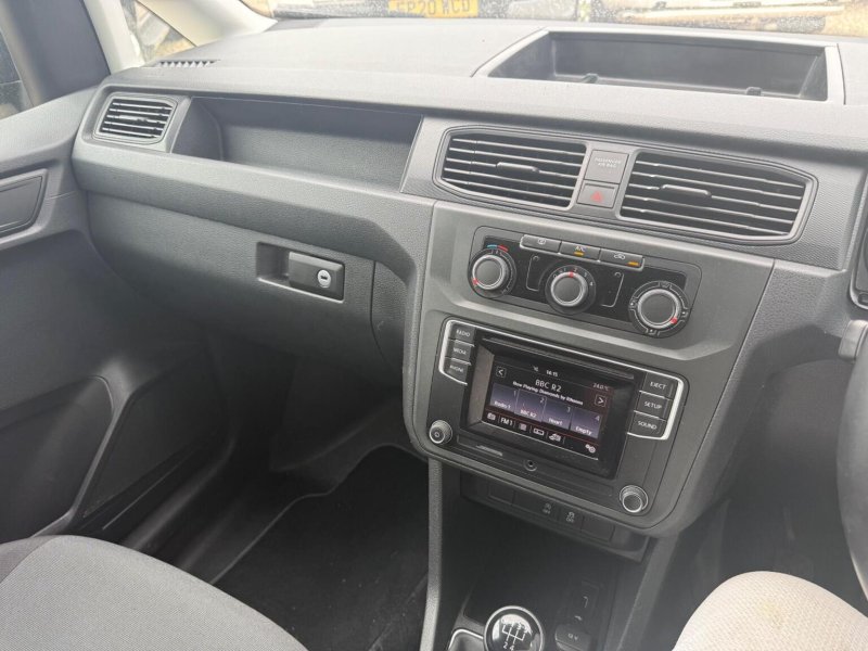 VOLKSWAGEN CADDY