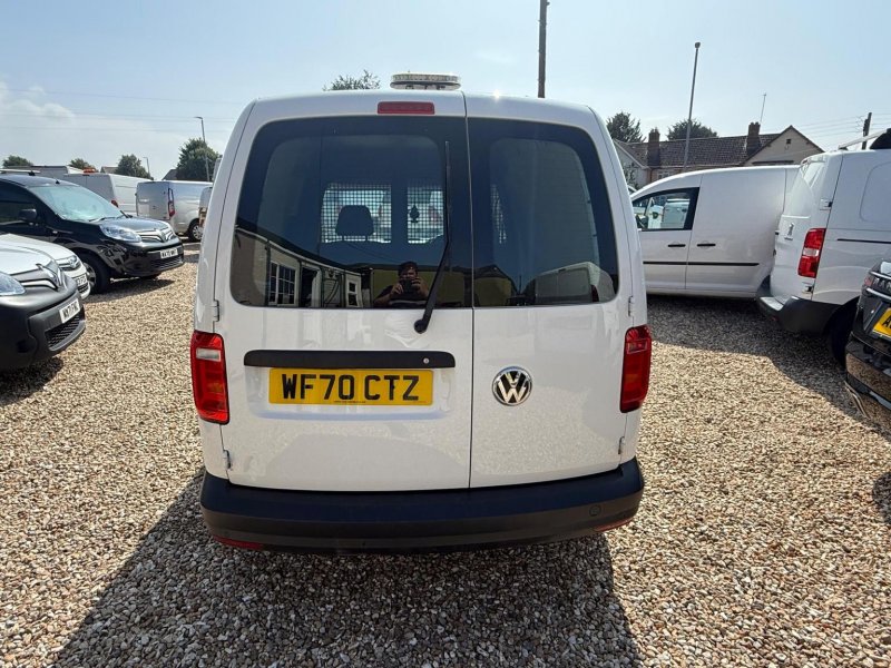 VOLKSWAGEN CADDY